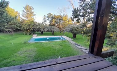 Imponente Chalet de 9 amb sobre Lote de 2.000 m2!