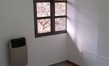 Venta Oficina - 27 de Abril, Barrio Centro