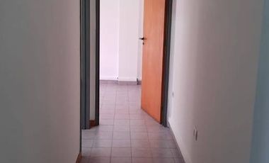 Venta Oficina - 27 de Abril, Barrio Centro