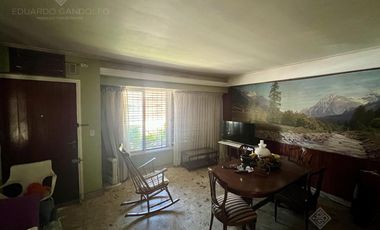 Muy buen chalet a metros de la Avda - Venta Condicionada