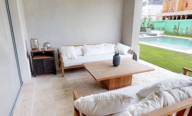Muy linda casa en alquiler temporal en Ayres Plaza | VCO Propiedades