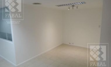 Oficina venta o alquiler centro, 125 m2 con cocina y 2 baños