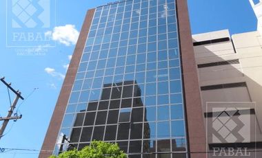 Oficina venta o alquiler centro, 125 m2 con cocina y 2 baños