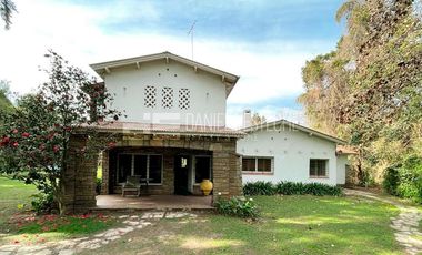Casa en  Barrio Los Jazmines