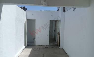 Dos Locales comerciales en Tecámac frente a Mercado Geo