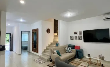 Casa en venta en Puerto Morelos, Puerto Morelos, Quintana Roo