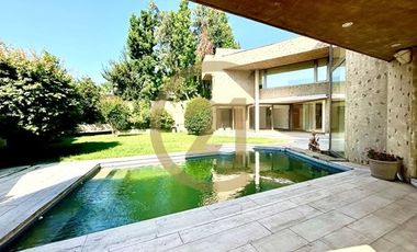 ARRIENDO CASA LO BARNECHEA SANTUARIO DEL VALLE
