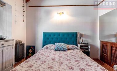 Triplex con patio y garage