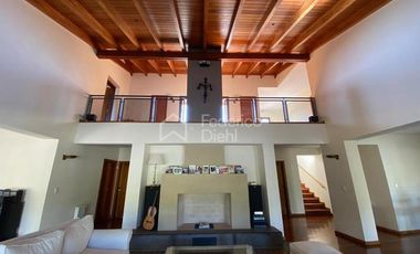 IMPORTANTE PROPIEDAD EN VENTA EN ALTOS DEL CHATEAU