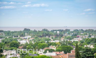 Departamento con Terraza propia Quilmes