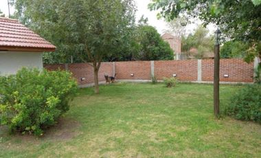 Casa en venta - 4 dormitorios 2 baños - 110mts2 - Santa Clara Del Mar