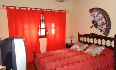 Casa en venta - 4 dormitorios 2 baños - 110mts2 - Santa Clara Del Mar