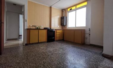 Departamento en venta - 2 Dormitorios 1 Baño - 66mts2 - La Plata