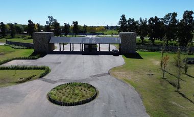 LA FINCA Country Club