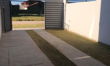 Departamento en venta - 1 Dormitorio 1 Baño 1 Cochera  - 75Mts2 - Miramar