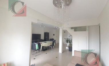 Departamento 5 ambientes con balcon  - Lanús centro