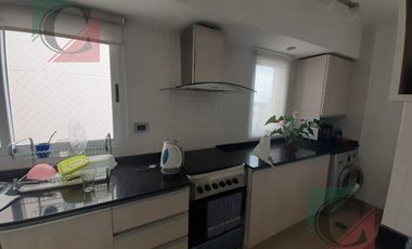 Departamento 5 ambientes con balcon  - Lanús centro