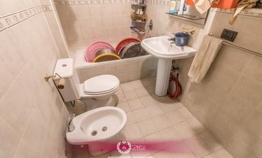 Local con vivienda de 608M² en terreno USAM Parque Chacabuco 1252M² vendibles
