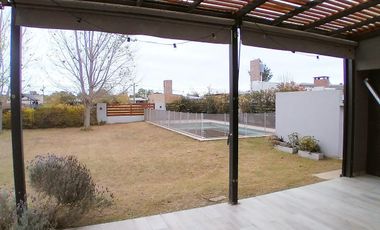 Casa en Arroyo Leyes