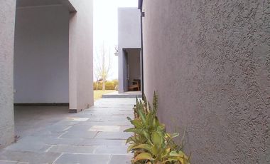 Casa en Arroyo Leyes