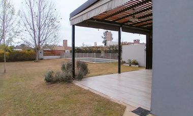 Casa en Arroyo Leyes