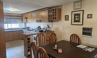Departamento 4 dormitorios con cochera en B° Cofico (APPTO BANCOR)