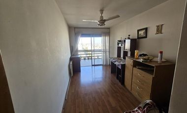 Departamento 4 dormitorios con cochera en B° Cofico (APPTO BANCOR)