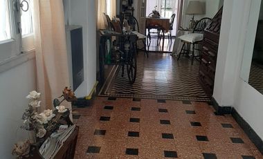 VENTA PH 3 AMBIENTES CON JARDIN Y PATIO  LUJAN CENTRO