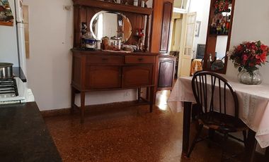 VENTA PH 3 AMBIENTES CON JARDIN Y PATIO  LUJAN CENTRO