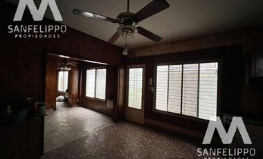 CASA TIPO PH -  VENTA - WILDE