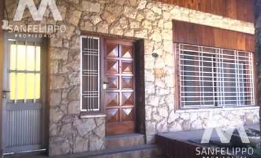 CASA TIPO PH -  VENTA - WILDE