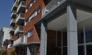 Departamento en venta en Moron