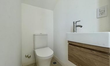 Casa al rio en venta en Naudir Aguas Privadas - Con Piscina - Amarra - A Estrenar