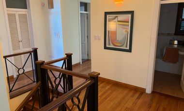 Casa en venta - 2 Dormitorios 4 Baños - 400Mts2 - Cochera - Azul