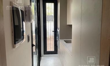 Housing en alquiler 3 dormitorios Av. Argentina 193 esquina Recoletos - frente a la cancha de golf Villa Allende Golf.
