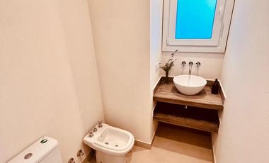 Casa en Venta Costa Esmeralda  Senderos 3 con pileta 8089