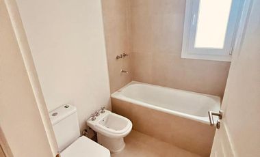 Casa en Venta Costa Esmeralda  Senderos 3 con pileta 8089