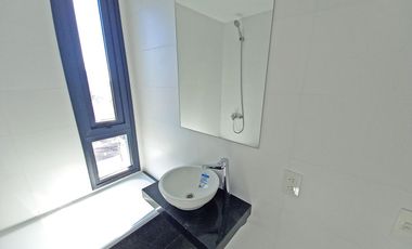 VENTA DEPARTAMENTO EN PISO DE 4 AMBIENTES EN VICENTE LÓPEZ