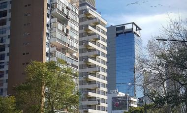 VENTA DEPARTAMENTO EN PISO DE 4 AMBIENTES EN VICENTE LÓPEZ