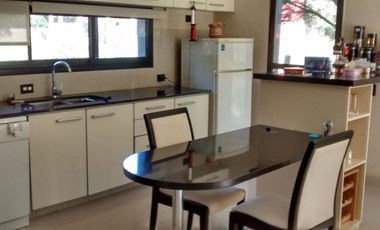 Casa en venta - 3 dormitorios 3 baños - 227mts2 - La Arbolada