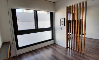 Departamento en Venta de 4 Ambientes en Olivos
