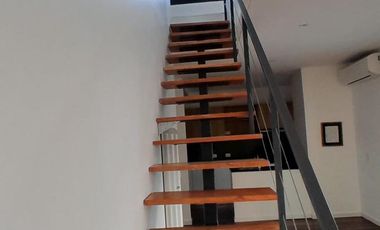Departamento en Venta de 4 Ambientes en Olivos