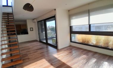 Departamento en Venta de 4 Ambientes en Olivos