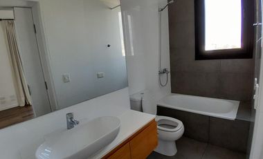 Departamento en Venta de 4 Ambientes en Olivos