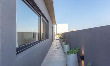 Departamento en Venta de 4 Ambientes en Olivos