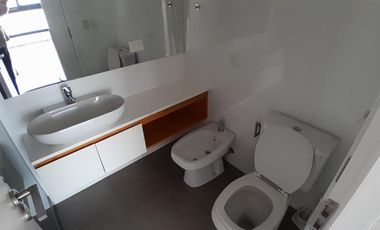 Departamento en Venta de 4 Ambientes en Olivos