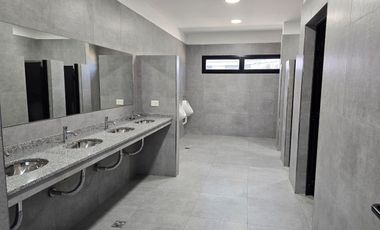 Nave Industrial en  ALQUILER  -  PILARICA