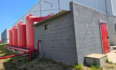 Nave Industrial en  ALQUILER  -  PILARICA