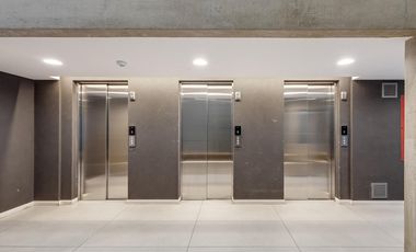 3 amb muy luminosos!! Vista abierta!! con balcón aterrazado!! Amenities. Seg 24 hs