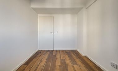 3 amb muy luminosos!! Vista abierta!! con balcón aterrazado!! Amenities. Seg 24 hs